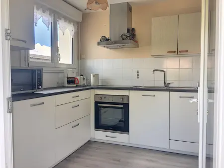 Maison paisible proche de la plage avec jardin et équipements complets - Photo 1