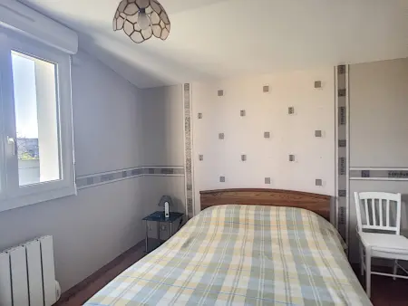 Maison paisible proche de la plage avec jardin et équipements complets - Photo 4