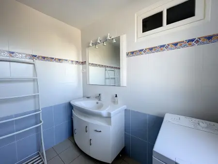 Maison paisible proche de la plage avec jardin et équipements complets - Photo 10