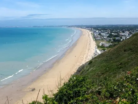 Maison paisible proche de la plage avec jardin et équipements complets - Photo 14