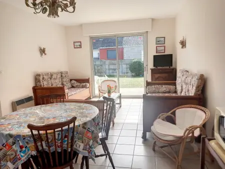 Appartement RDC avec jardin à 500m de la plage et 800m des commerces - Photo 8