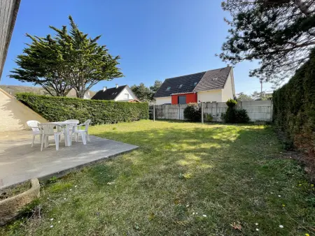 Appartement RDC avec jardin à 500m de la plage et 800m des commerces - Photo 16