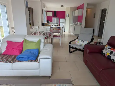 Maison lumineuse à 200m de la plage avec jardin et terrasse - Photo 8
