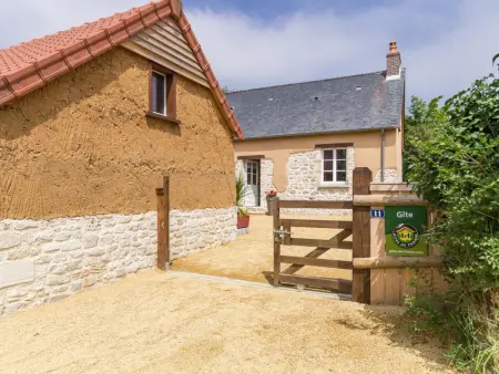 Charmante maison normande restaurée avec jardin et terrasse - Photo 16