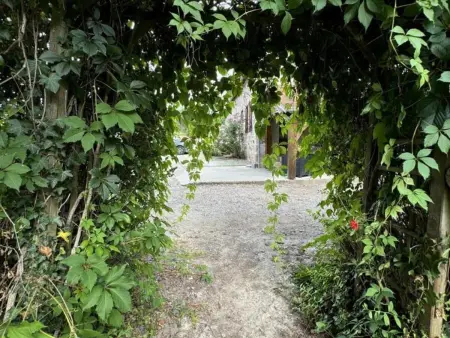Maison de ferme restaurée avec animaux admis, proche du Cher - Photo 27