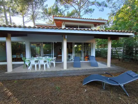 Villa en lisière de forêt avec jardin, à 1,5 km de l'Océan, idéale pour des vacances reposantes - Photo 2
