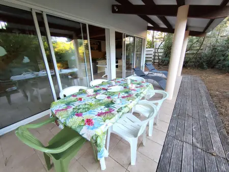 Villa en lisière de forêt avec jardin, à 1,5 km de l'Océan, idéale pour des vacances reposantes - Photo 3