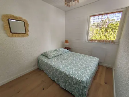 Magnifique villa lumineuse rénovée avec piscine chauffée, terrasses et jardin - Photo 17