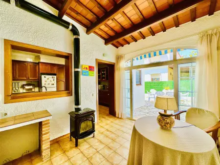 Maison familiale avec jardin et terrasse, proche plage, montagne et golf à Santa Cristina d’Aro - Photo 6