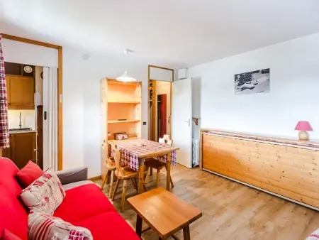 Studio rénové 3 pers, balcon sud, au pied des commerces et près des pistes - Photo 1
