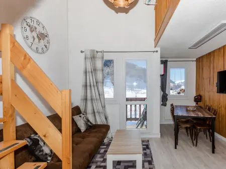 Duplex 3 pièces rénové avec balcon, proche pistes et commerces à Montchavin (La Plagne) - Photo 2