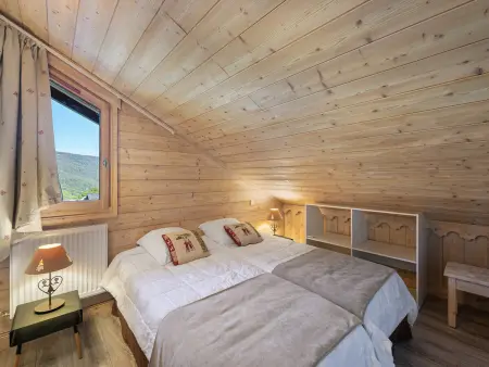 Duplex lumineux skis aux pieds avec accès piscine et parking - Photo 12
