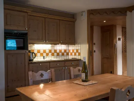 Apt de Standing avec Piscine et Spa, Pied de Pistes, Saint-Martin-de-Belleville - Photo 6