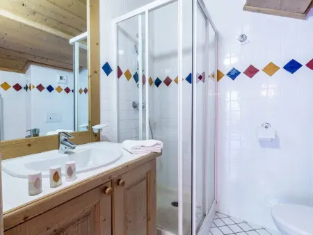 Duplex 10 pers avec spa et piscine, pied de pistes à Saint Martin de Belleville - Photo 10