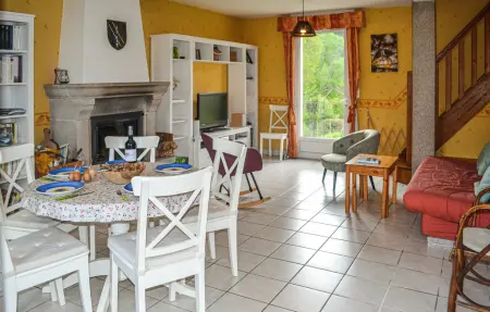 Maison 6 personnes à Bugeat - Photo 1