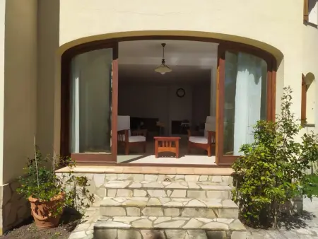 Villa Méditerranéenne avec Piscine, Jardin Privé, Proche Plage et Activités Costa Brava - Photo 4