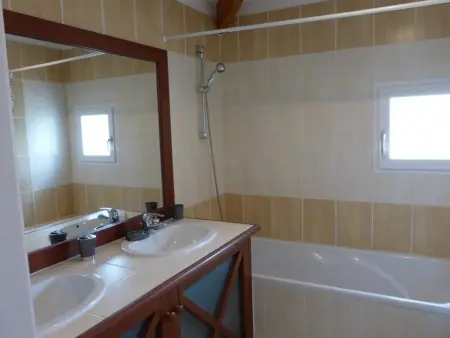 Maison de vacances 3 chambres avec piscine chauffée 6 couchages - Photo 17