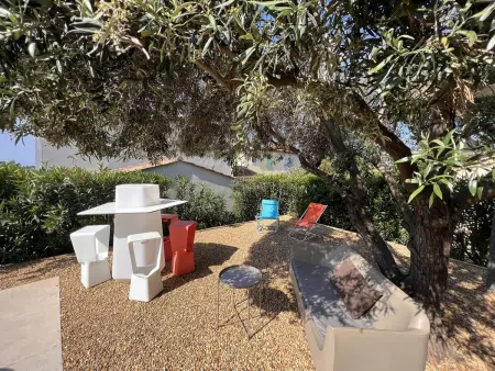 Maison rénovée avec jardin et climatisation, proche vignes - Photo 2