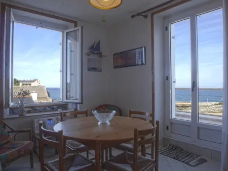 Appartement centre avec terrasse vue sur mer, animaux acceptés - Photo 2