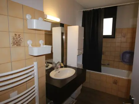 T2 Rénové Bagnères-de-Luchon - 2/4 Pers - Balcon - Photo 13