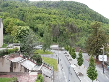 T2 Rénové Bagnères-de-Luchon - 2/4 Pers - Balcon - Photo 18