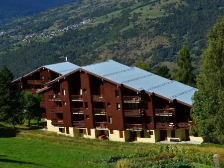 Duplex cosy 6 pers à 150m des pistes avec parking gratuit, balcon, appareils à raclette et fondue - Photo 13