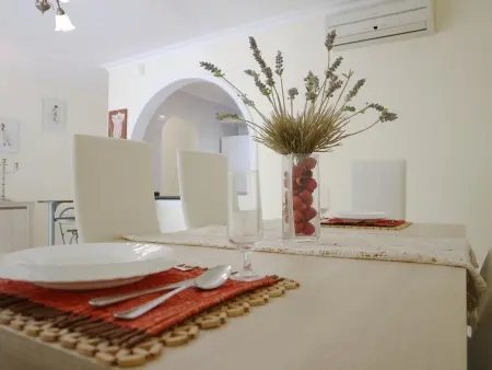 Charmant Bungalow à Adeje avec Terrasses Privées, Proche Plage de Torviscas et Commodités - Photo 18