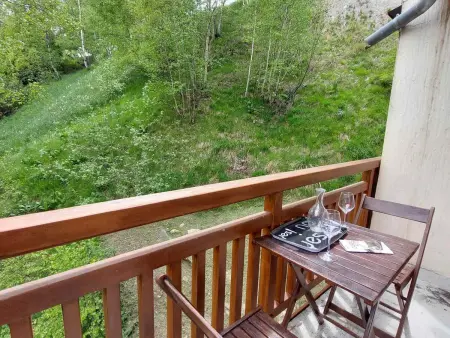 Studio cosy avec balcon sud et animaux admis, proche pistes - Photo 6