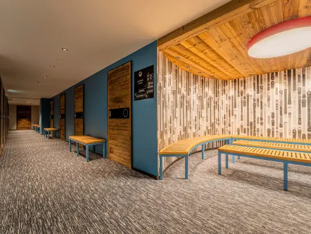 Luxueux Appartement 5 Chambres avec Spa et Terrasse Spacieuse au Rond Point des Pistes, Les Allues - Photo 21