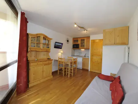 Studio confortable avec balcon, départ skis aux pieds - Photo 2