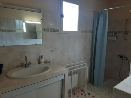 Maison 4 chambres avec jardin clos, proche plage et centre, à Vieux-Boucau - Photo 18
