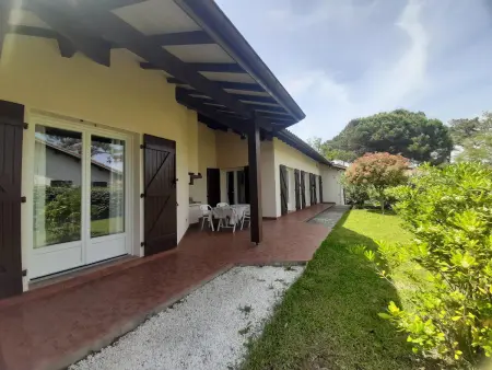 Maison 4 chambres avec jardin clos, proche plage et centre, à Vieux-Boucau - Photo 24