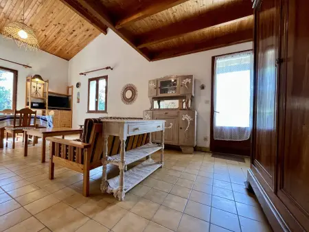 Charmante maison de village à Saint-Georges-d'Oléron, proche de la plage - Photo 1