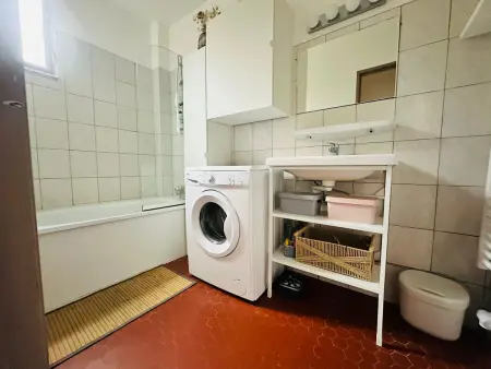 Appartement T2 avec Terrasse et Parking Privé près de la Plage - Photo 13