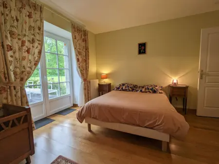 Maison de charme avec piscine couverte, vélos, barque et coin pêche, proche Châteauroux et George Sand - Photo 18