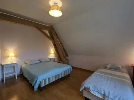 Maison de charme avec piscine couverte, vélos, barque et coin pêche, proche Châteauroux et George Sand - Photo 21