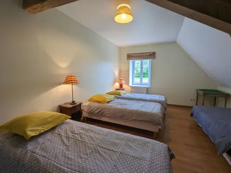 Maison de charme avec piscine couverte, vélos, barque et coin pêche, proche Châteauroux et George Sand - Photo 24