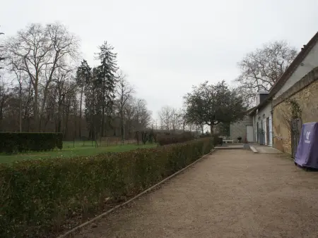 Maison de charme avec piscine couverte, vélos, barque et coin pêche, proche Châteauroux et George Sand - Photo 35