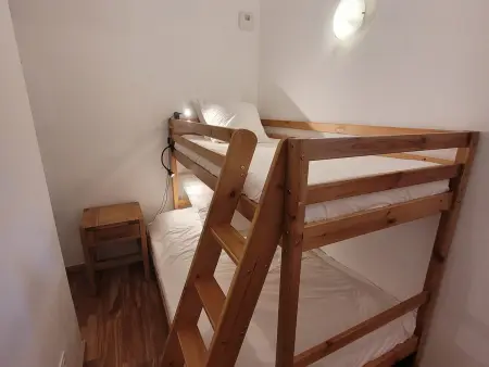 Appartement Douillet au Calme avec Parking et WIFI - Photo 12