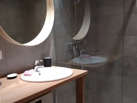 Appartement 6 pers, 3 ch, centre village, avec WIFI et poêle à granules - Photo 6