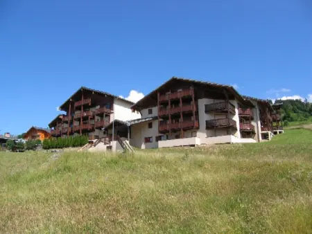 Charmant appartement 2P pour 5 pers, à deux pas des pistes, balcon, cuisine équipée, parking, animaux ok - Photo 1