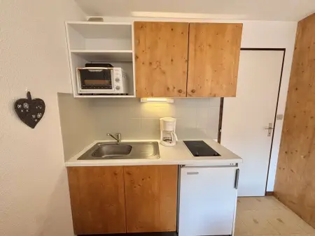 Studio cosy à Notre-Dame-de-Bellecombe, proche des pistes et commerces - 4 pers, balcon, parking - Photo 8