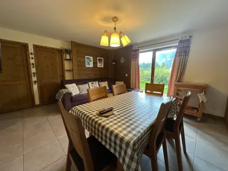Bel appartement avec parking, 2 chambres près du Lac Bleu - Photo 1