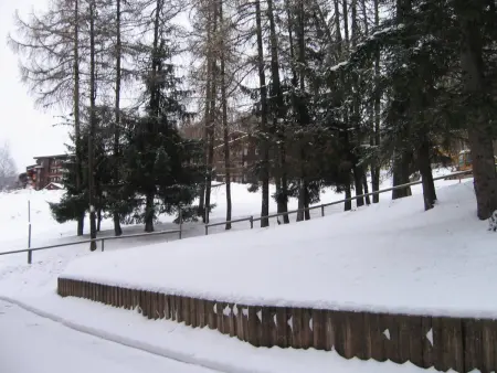 Studio 4 pers. avec terrasse sud près des pistes - Photo 8