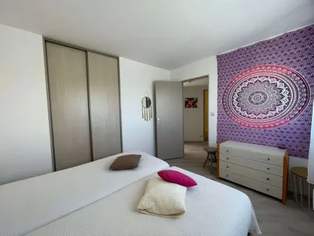 Appartement lumineux, piscine chauffée, parking privatif - Photo 15