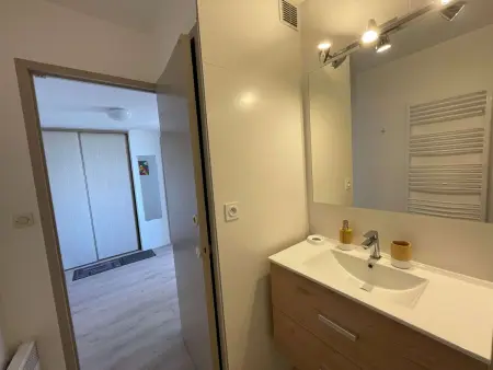 Appartement lumineux, piscine chauffée, parking privatif - Photo 18