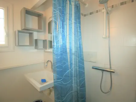Maison avec Jardin à 150m de la Plage, 2 Chambres, Wi-Fi, Parking, Animaux Acceptés - Photo 8