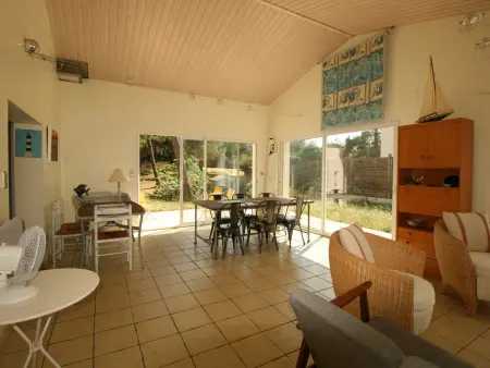 Maison avec Jardin à 150m de la Plage, 2 Chambres, Wi-Fi, Parking, Animaux Acceptés - Photo 14