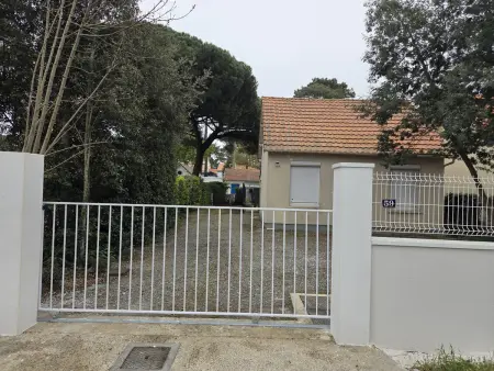 Maison rénovée 4 ch. avec jardin, à 700m de la plage et proches commerces - St Brevin Les Pins - Photo 17