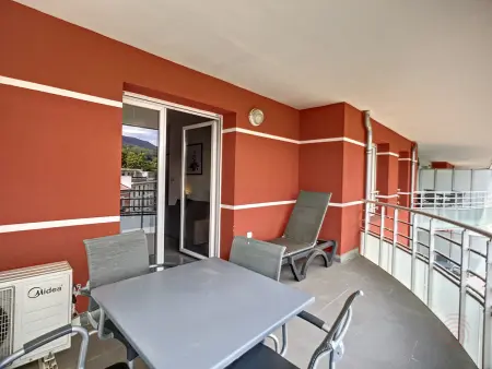 Bel F2 climatisé, terrasse, parking, à 50m des Thermes de Lamalou-les-Bains, animaux acceptés - Photo 10